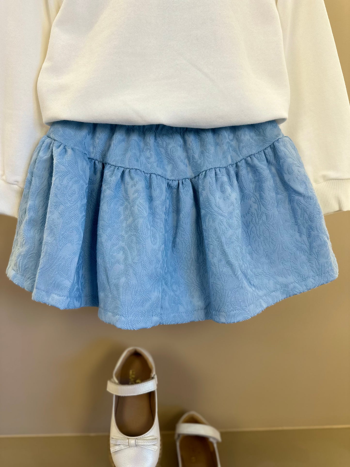 Conjunto Infantil Blusa Moletom ML Bordado e Saia Alfaiataria Jacquard Azul Claro - Beabá