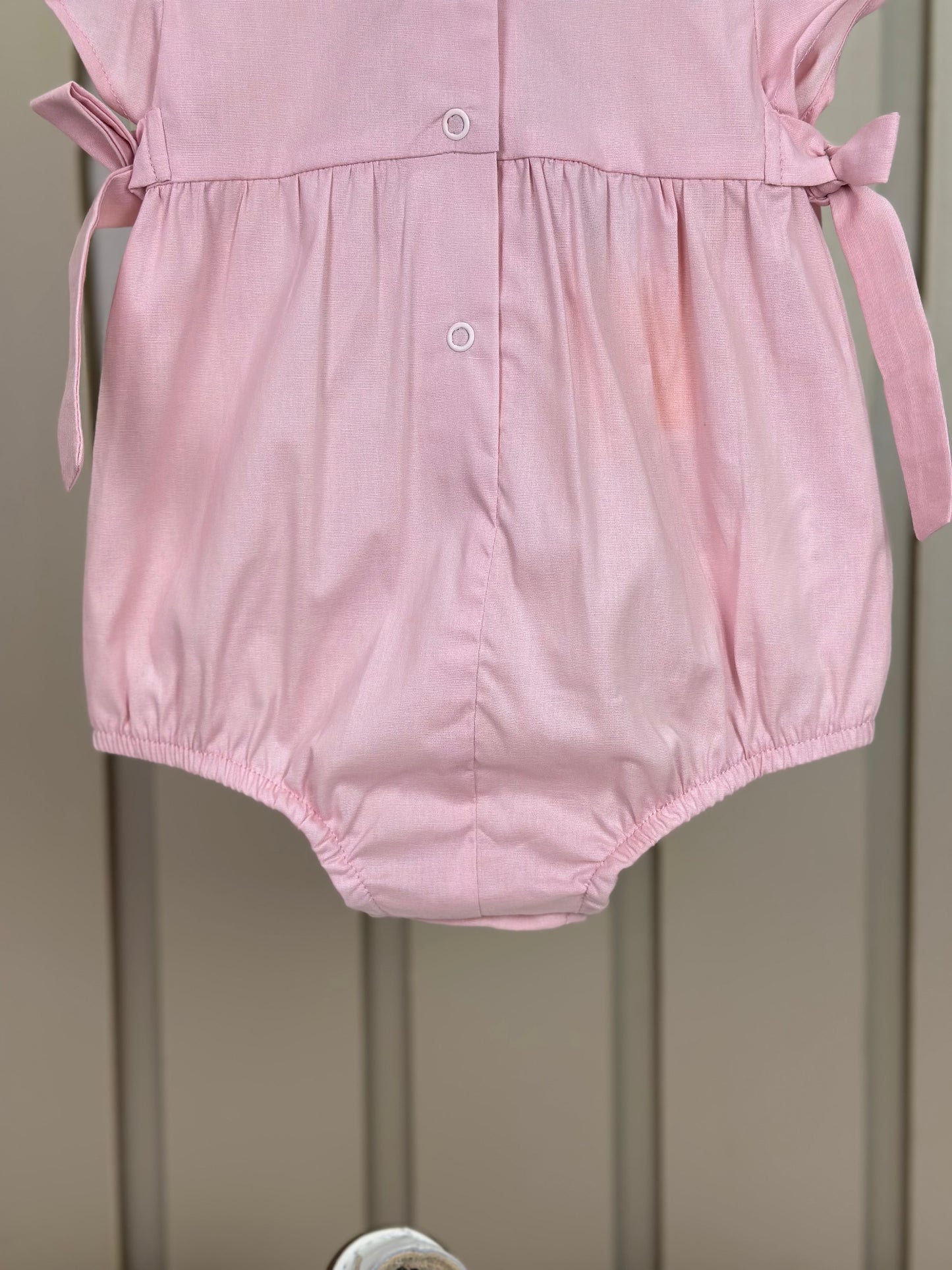 Romper Bebê Fofinho Algodão Manga Princesa Rendas Rosa Claro - Um Mais Um