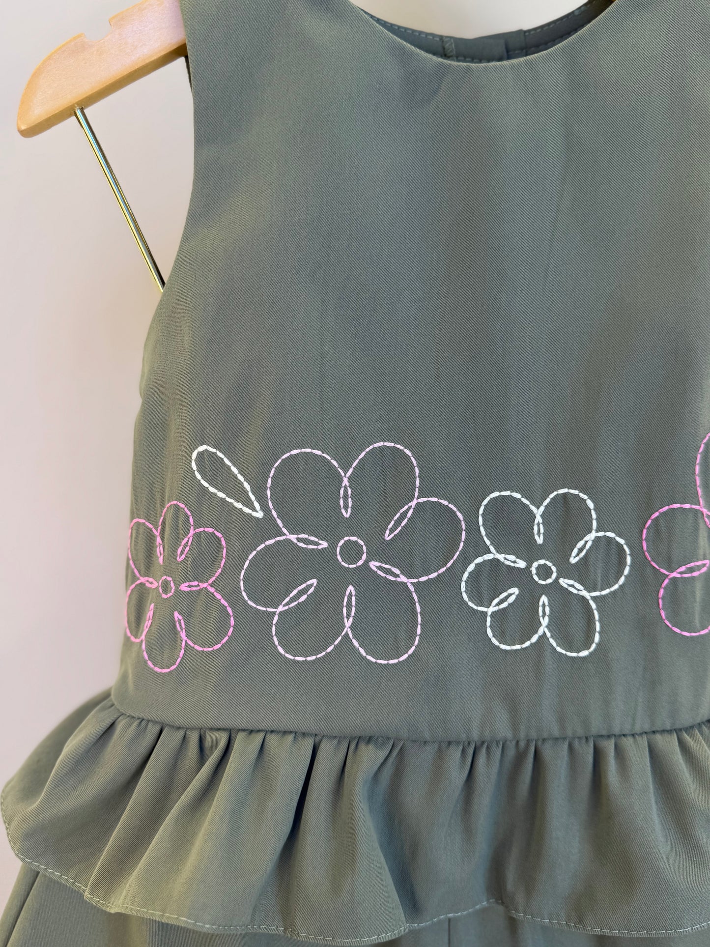 Conjunto Infantil Blusa Bordada e Shorts em Sarja - Mon Sucre