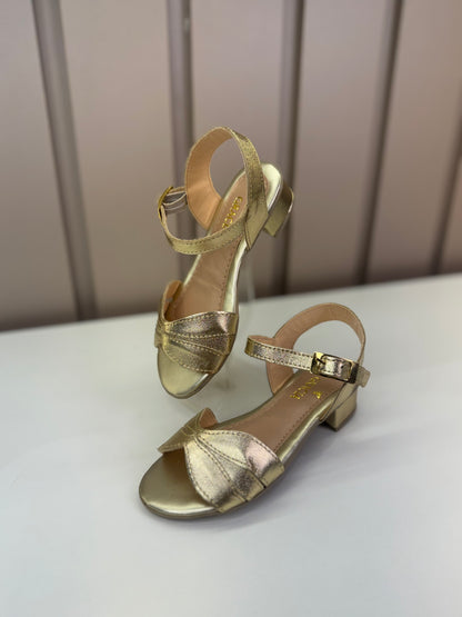 Sandália Infantil Saltinho Flor Dourada - Gracia