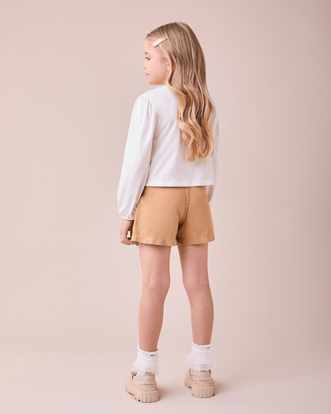 Shorts-saia com Pregas Toffee - Momi - Gracia