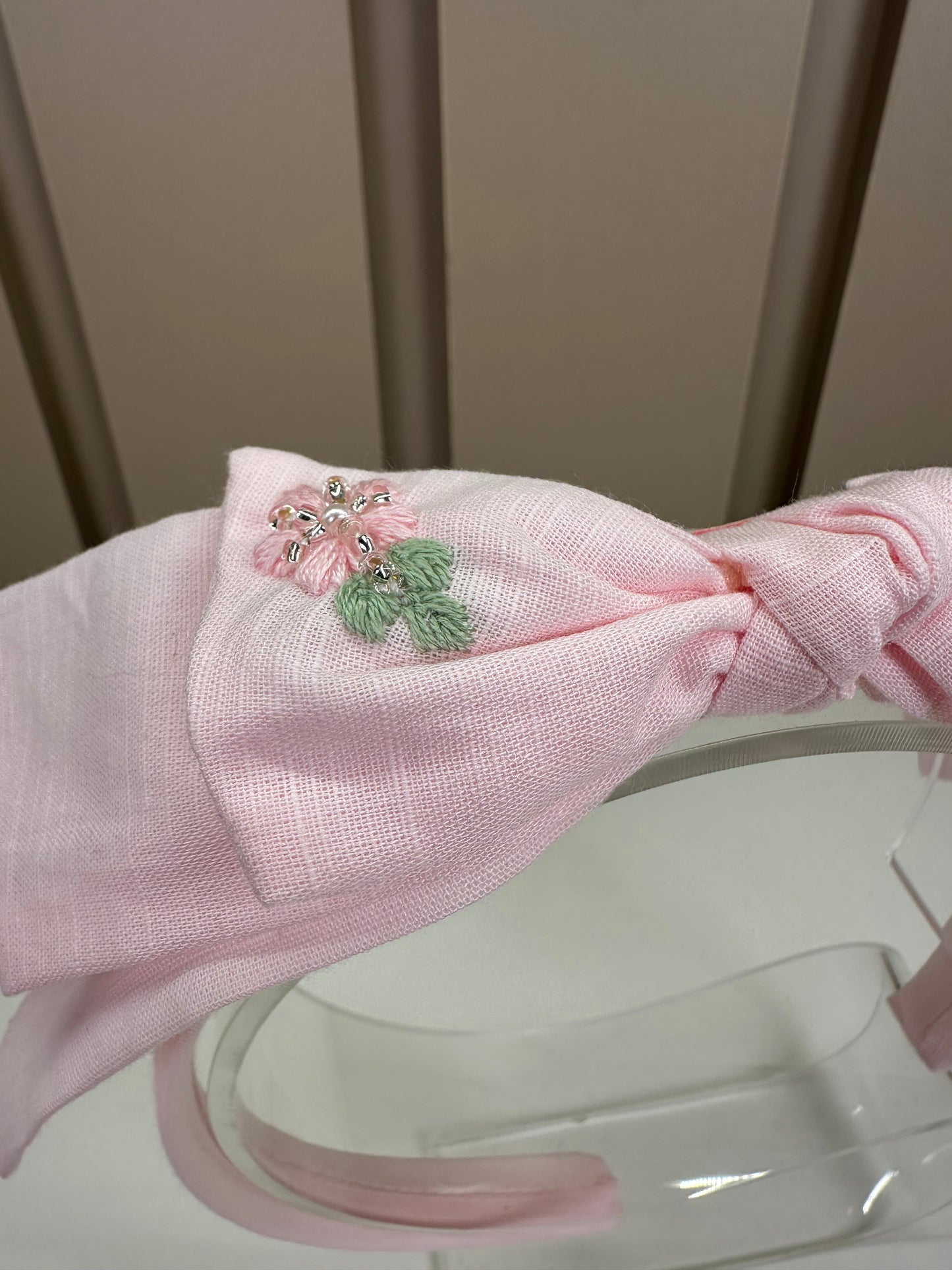 Tiara Infantil Mariana Rosa Tecido Algodão Laço Duplo Flores Bordadas - Roana