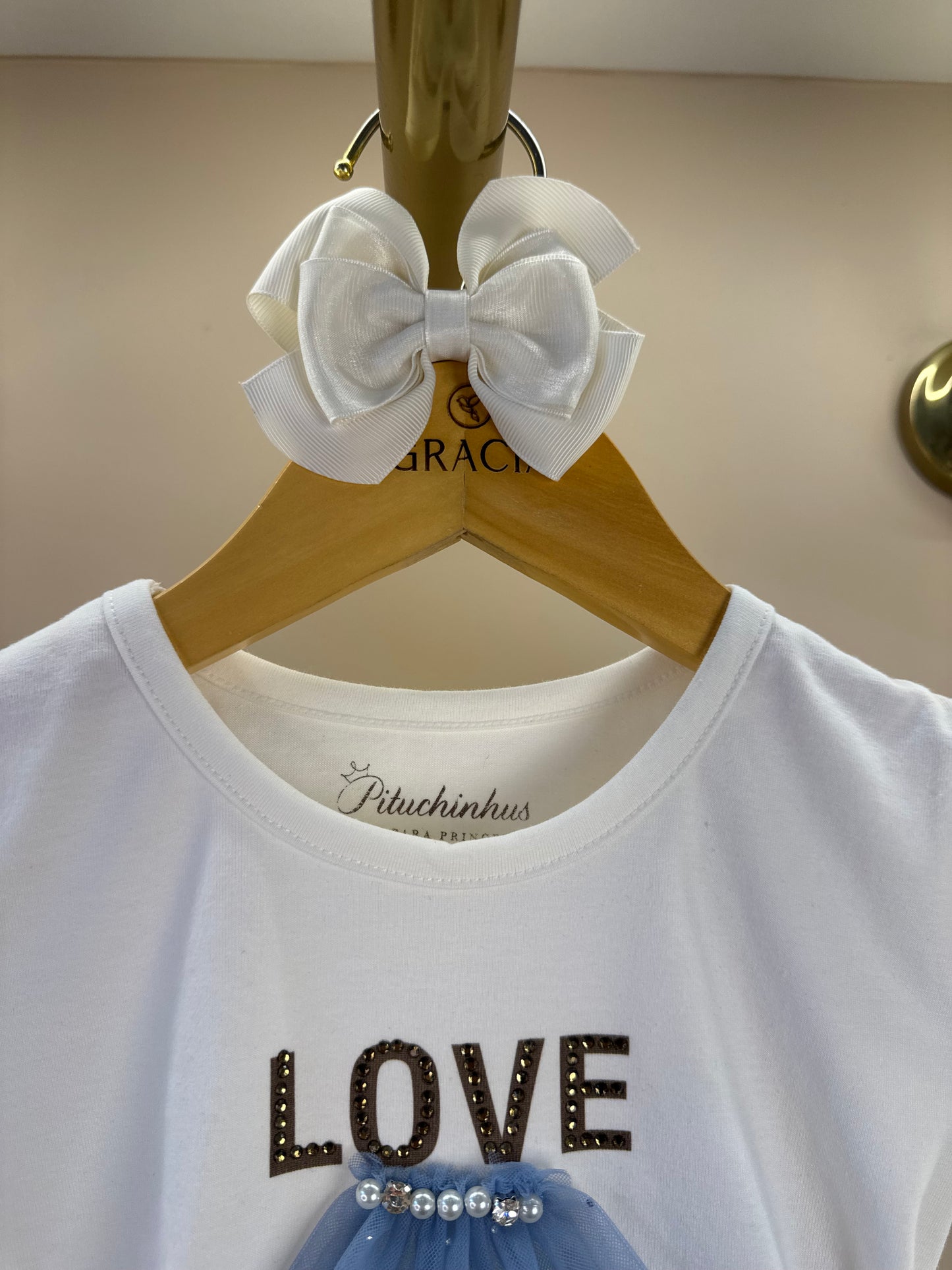 Conjunto Infantil Blusa Cotton Off White Love E Saia Tule Azul Fru-Fru - Pituchinhus