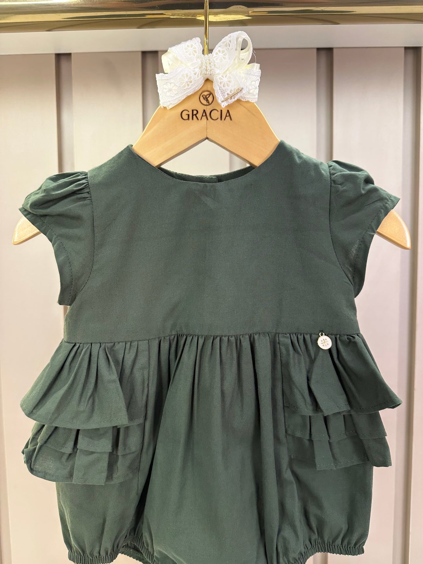 Romper Bebê Fofinho Tricoline Babados  Verde - Um Mais Um