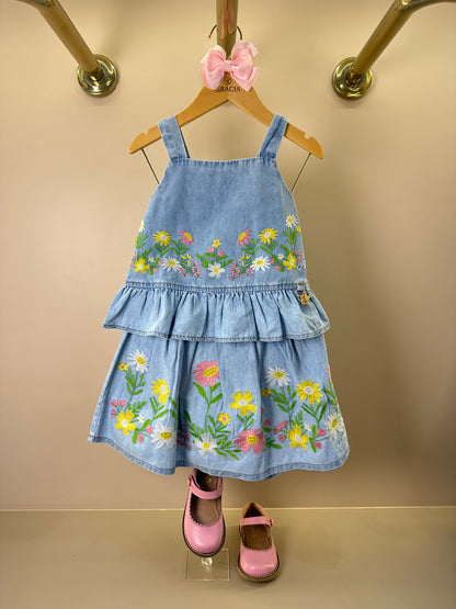 Conjunto Infantil Jeans Blusa Bordado Floral e Shorts Saia - Animê