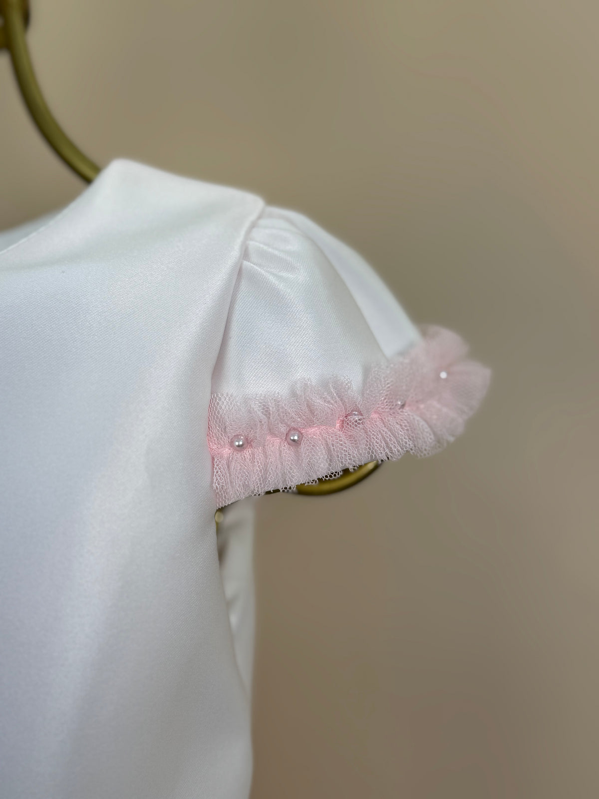 Vestido Infantil Laços e Pérolas Saia Tule Rosa - Petit Cherie