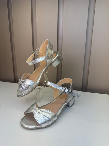 Sandália Infantil Saltinho Flor Prata - Gracia