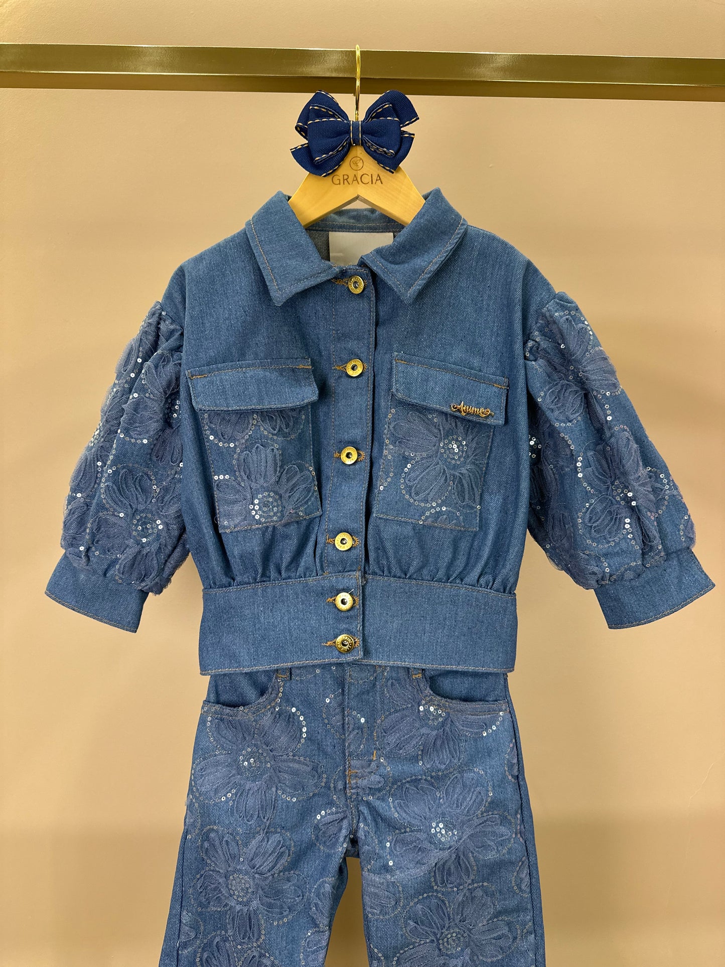 Conjunto Infantil Jaqueta e Calça Jeans Bordada Tule Flores - Animê