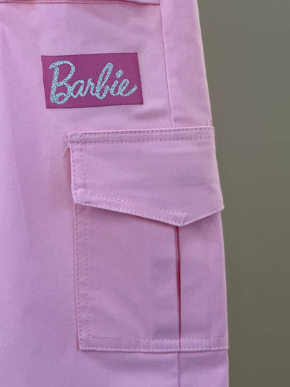 Calça Infantil Cargo Sarja Patches Barbie Rosa Romântico - Pituchinhus