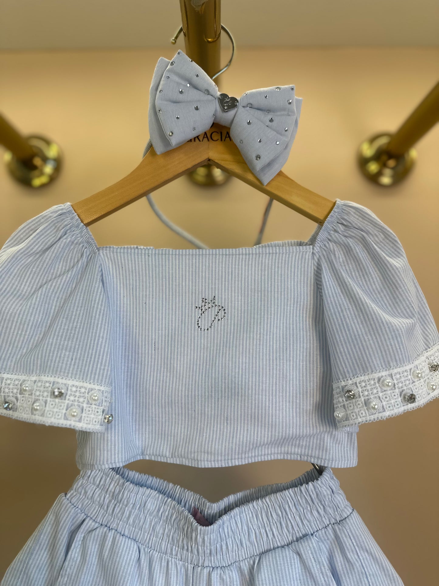 Conjunto Infantil Blusa e Shorts Algodão Listrado Renda Bordada - Pituchinhus
