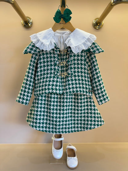 Conjunto Infantil Trio Casaco Tweed Xadrez, Camisa Gola Babados Rendas e Saia Tweed Xadrez - Animê