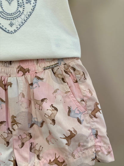Conjunto Infantil Blusa Rib Good Luck Bordada e Shorts Rosa Estampa Cavalinhos - Pituchinhus