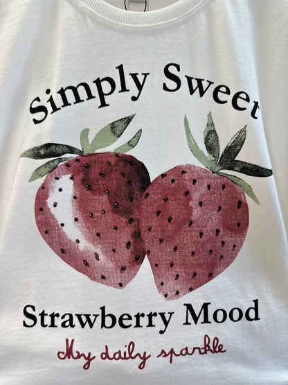 Conjunto Teen Camiseta Oversized Simply Sweet Strass e Saia Suede Franjas Preta - Two In