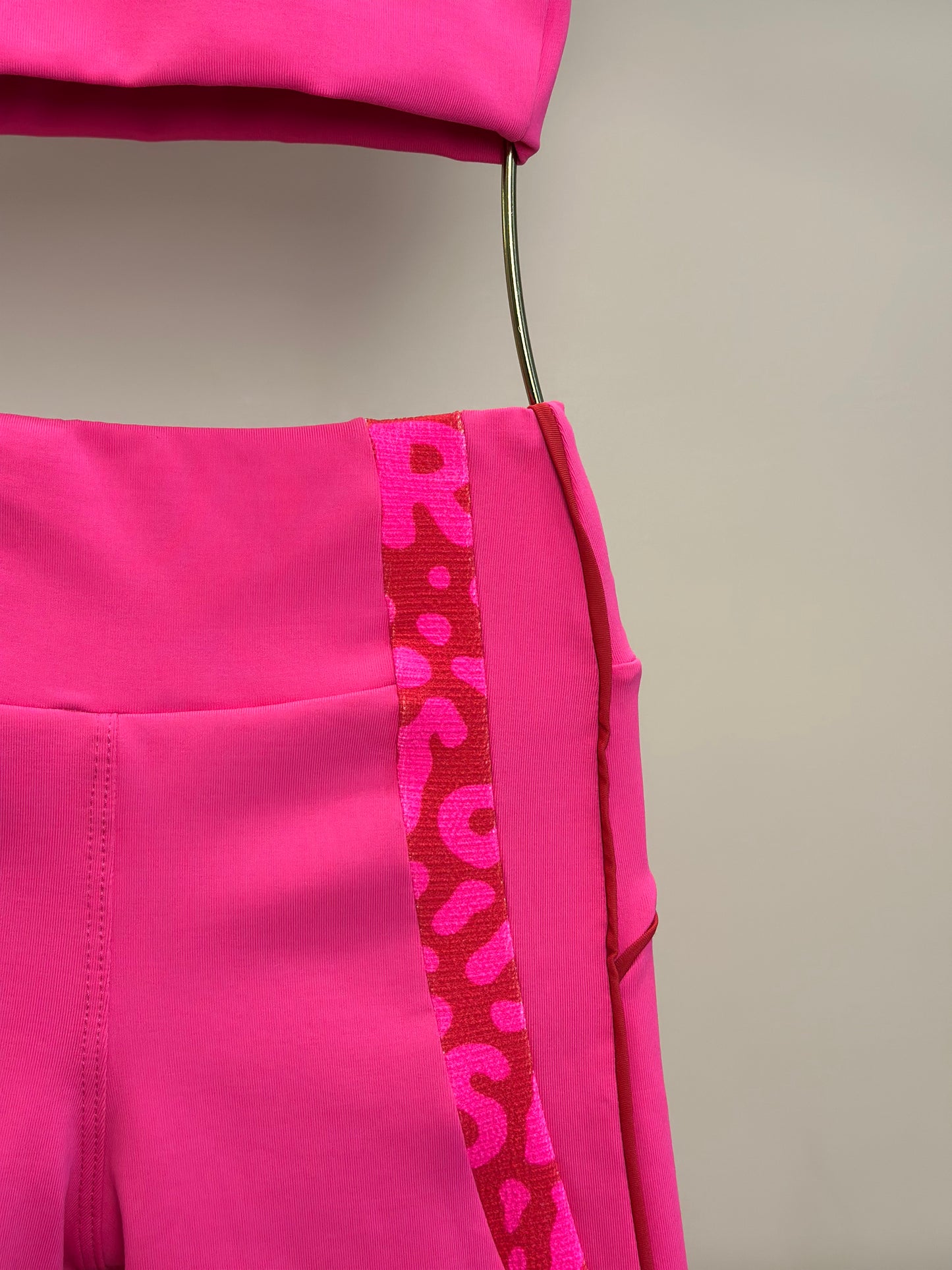 Conjunto Infantil Top e Legging Fuseau Atena Oncinha Pink - Siri Sport