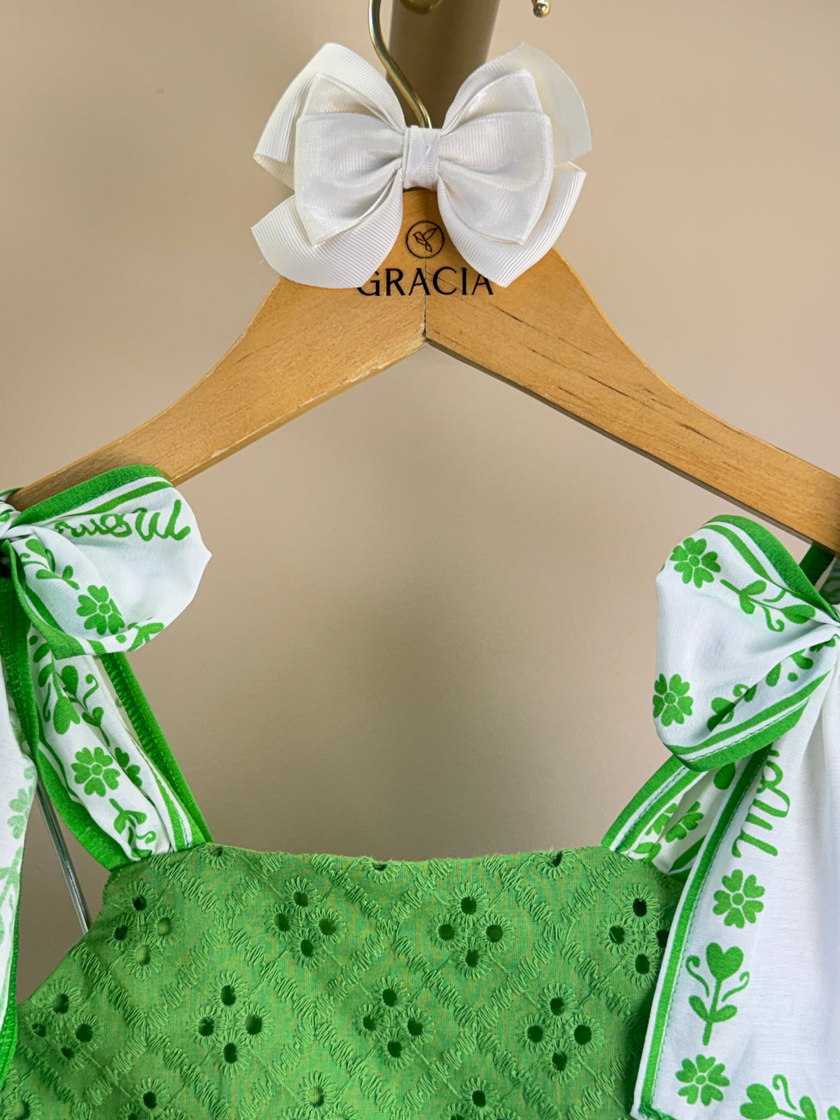 Vestido Infantil Laise Bordado Flores Verde - Momi