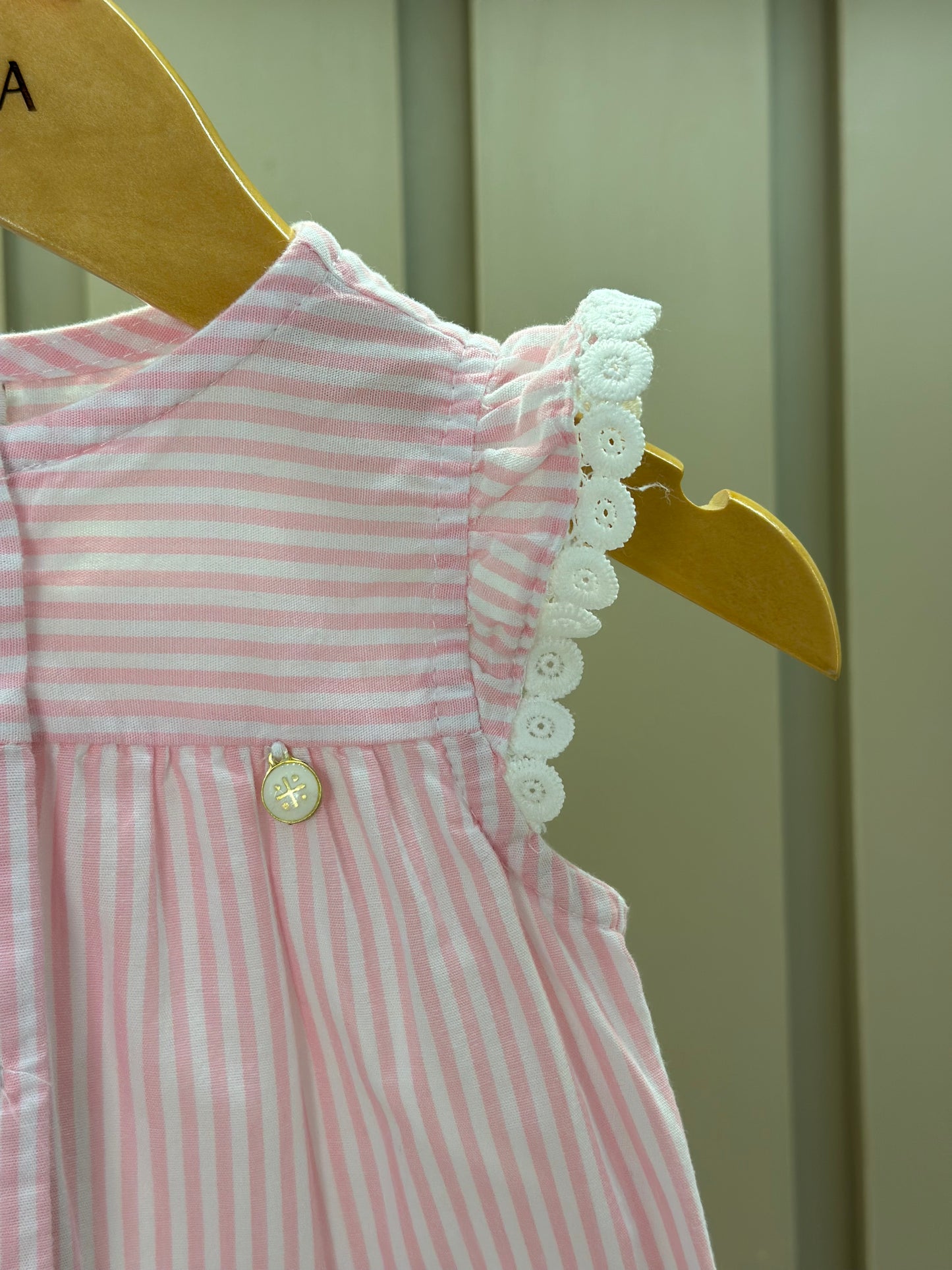 Romper Bebê Algodão Fio Tinto Abertura Frontal Rosa Claro - Um Mais Um
