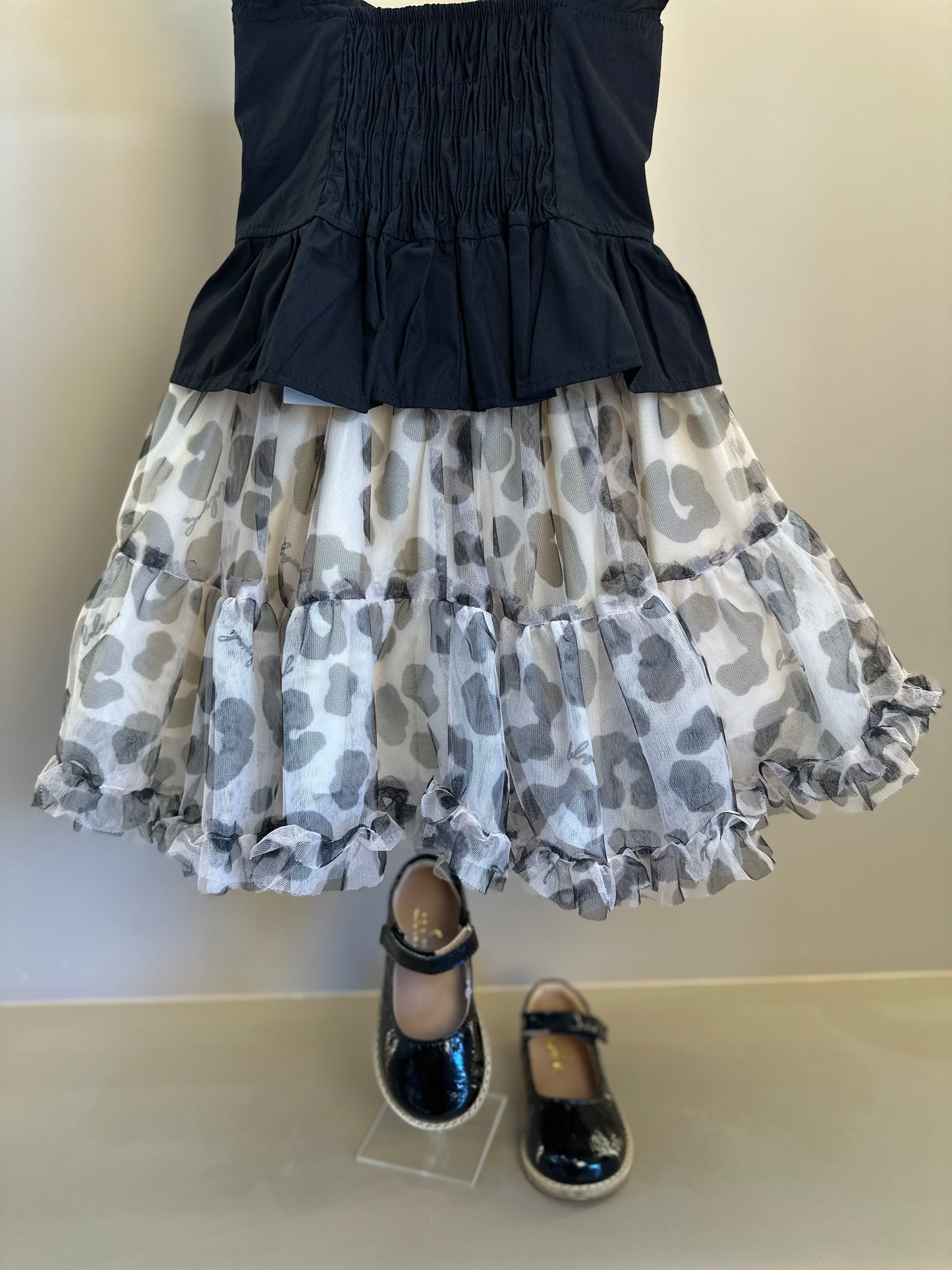 Conjunto Infantil Blusa Peplum Babadinho e Saia Rodada Tule Animal Print P&B - Luluzinha