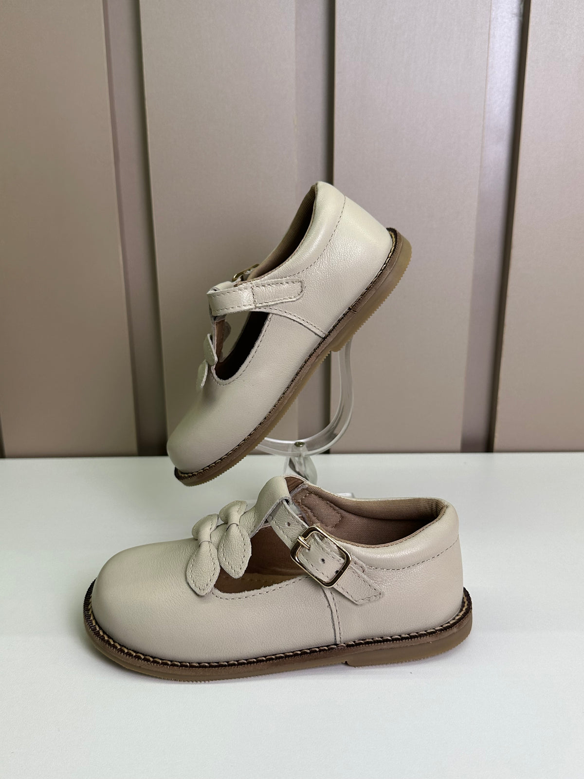 Sapato Infantil Couro Daminha Ingrid Off White  - Gracia