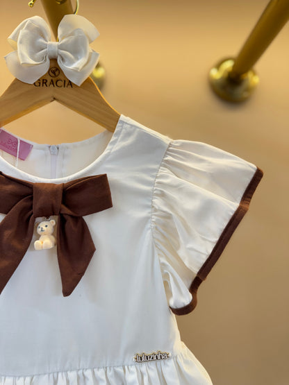 Vestido Infantil Rodado Tricoline Branco com Laço Marrom - Luluzinha