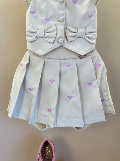 Conjunto Infantil Colete Corações Rosa  e Saia de Pregas  - Gabriela Aquarela