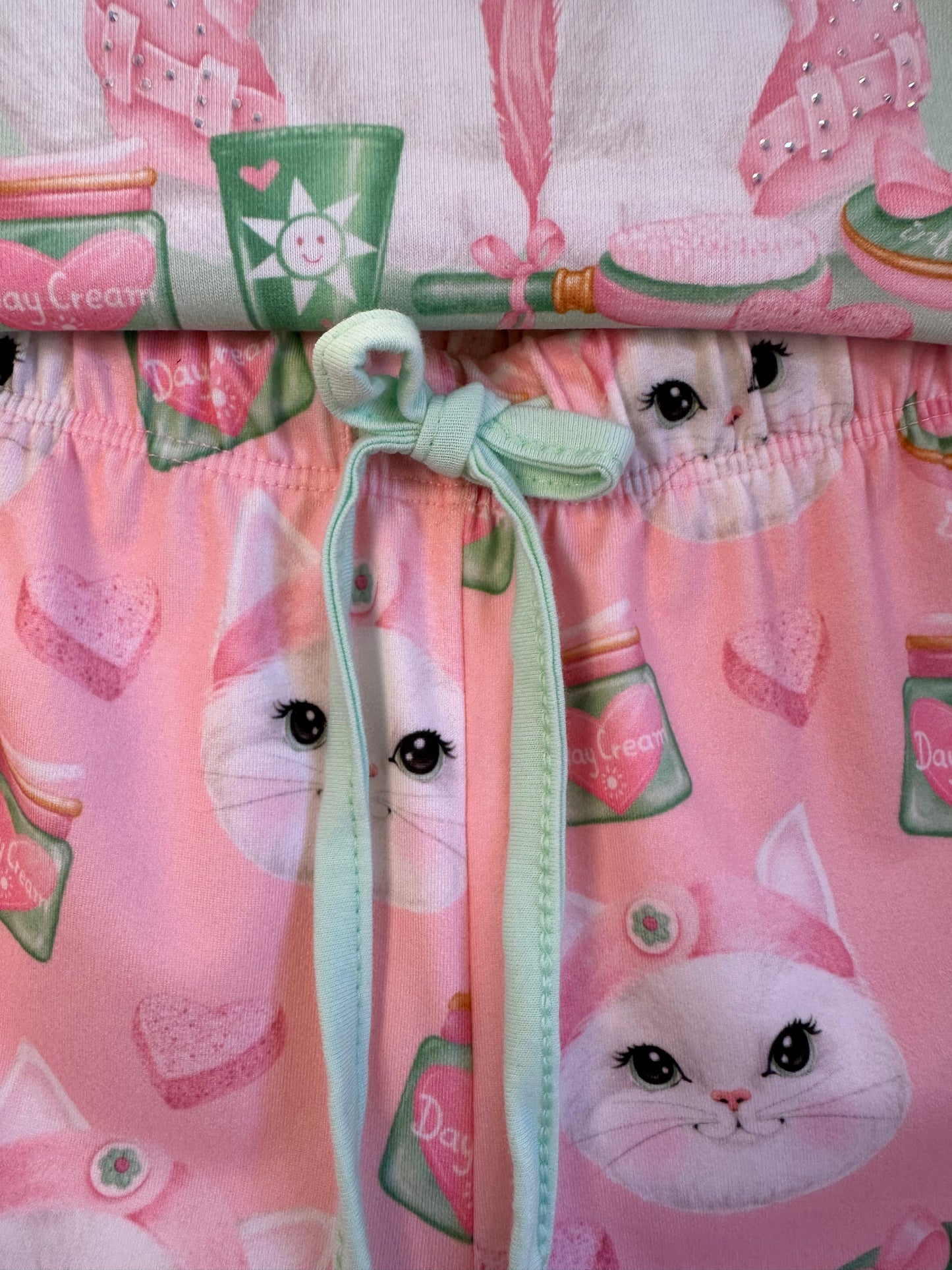Pijama Infantil Blusa Gatinha Skin Care e Shorts Gatinha Rosa - Infanti