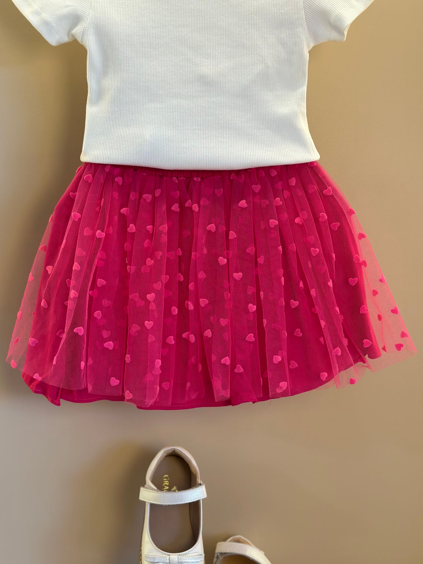 Conjunto Infantil Blusa Estampa Coração e Saia de Tule Corações - Mon Sucre