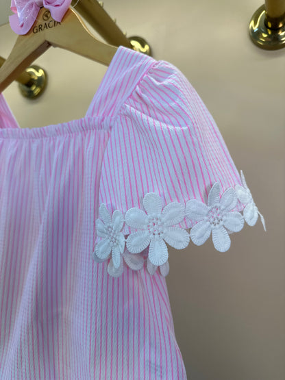 Conjunto Infantil Blusa Anarruga Bordado Flores e Shorts Off - Momi