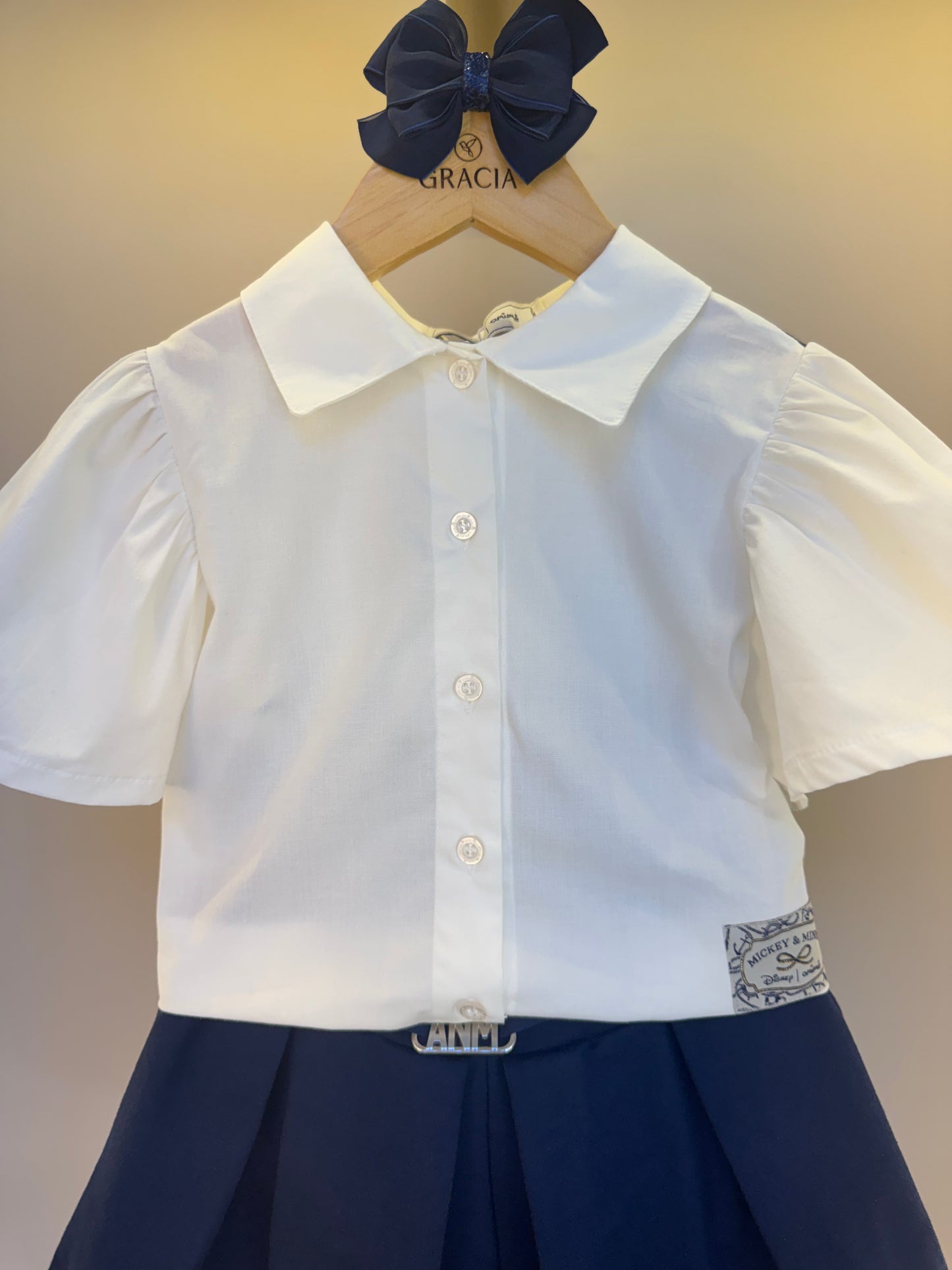 Conjunto Infantil Camisa Mangas Amplas e Laço nas costas e Shorts com Pregas Essentials - Animê