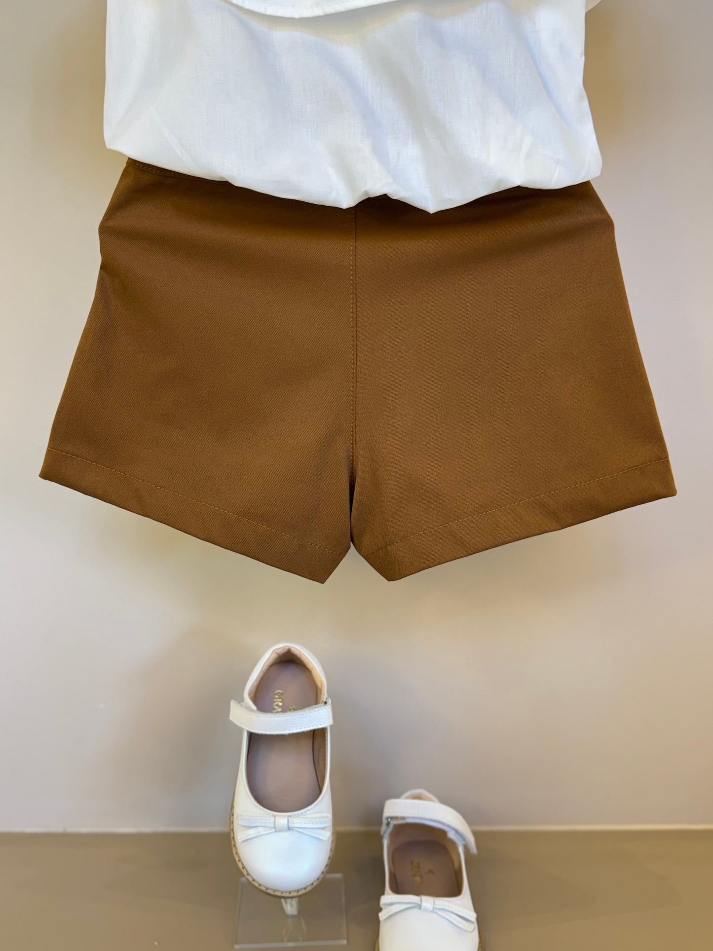 Conjunto Infantil Blusa Gola Laço E Saia Pregas Sarja Terracota - Luluzinha
