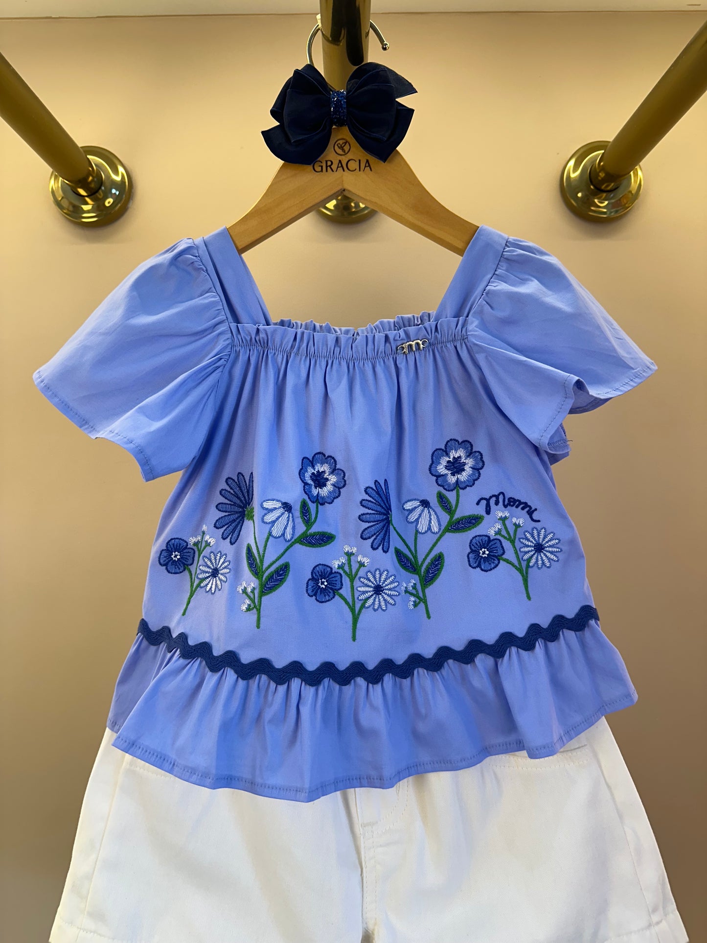 Conjunto Infantil Bata Ombro à Ombro Bordado Floral e Shorts Cós Elástico - Momi