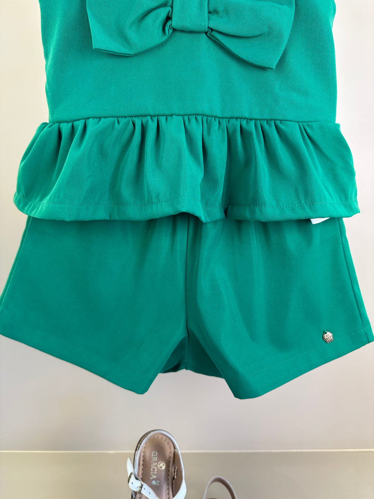 Conjunto Infantil  Blusa com Laço em Sarja e Short Sarja - Mon Sucre