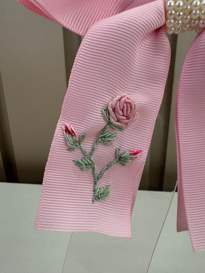 Laço Infantil Gorgorão Bordado Delicado Rosa -  Roana