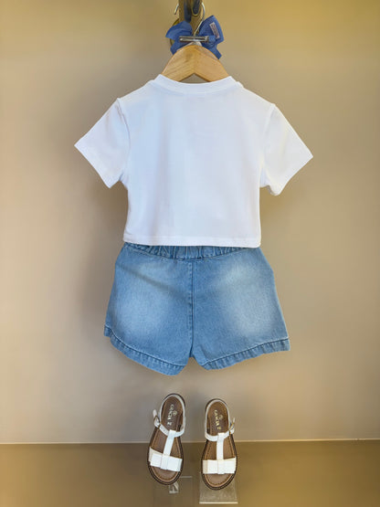 Conjunto Infantil Blusa Algodão Conchas e Shorts-saia Jeans Bordados e Crochê Estrelas do Mar - Luluzinha