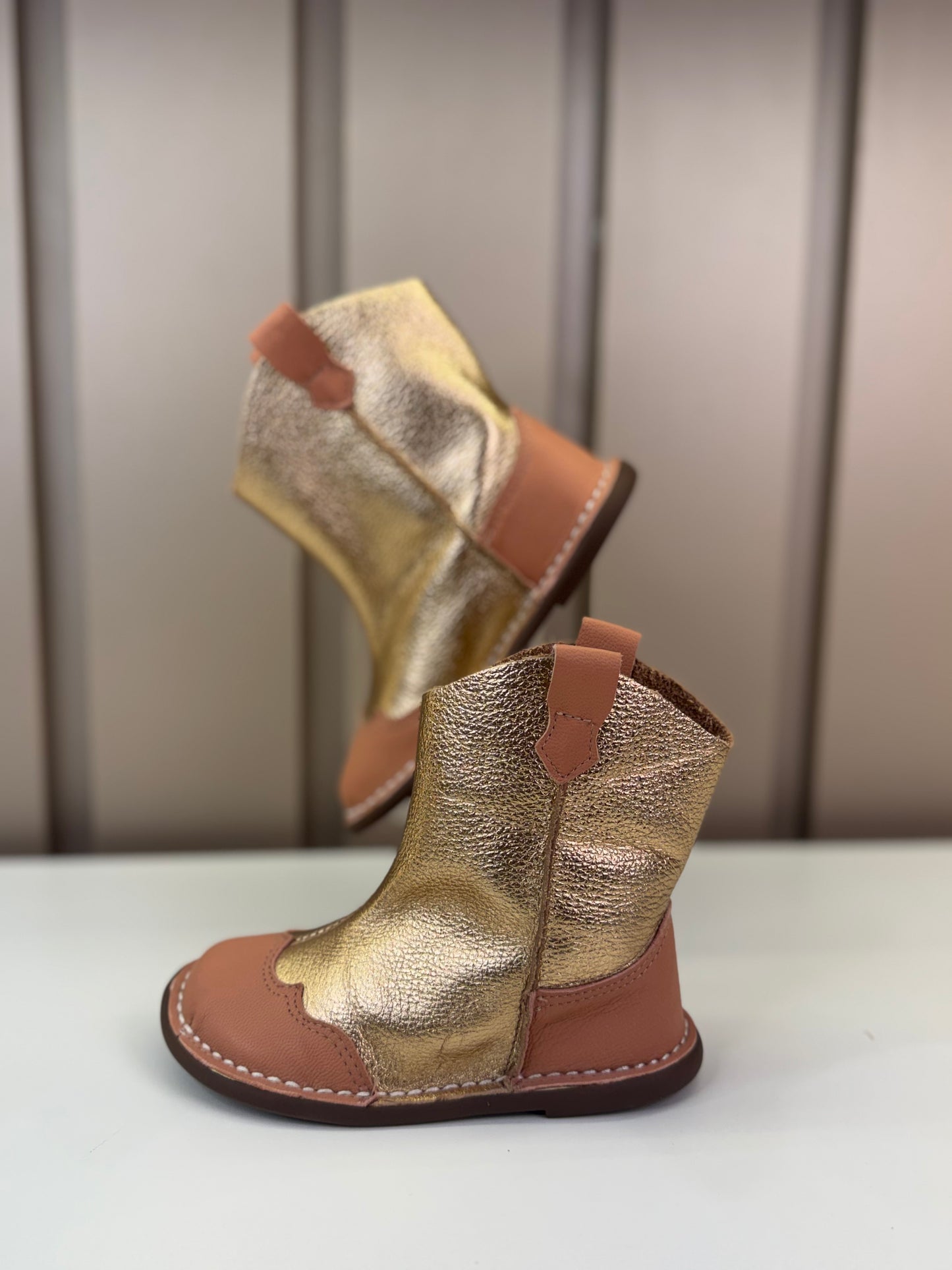 Bota Infantil Cow Peach e Cobre - Petit Cheval