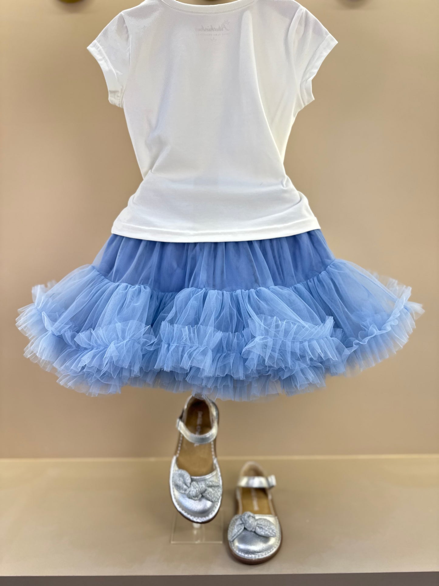Conjunto Infantil Blusa Cotton Off White Love E Saia Tule Azul Fru-Fru - Pituchinhus