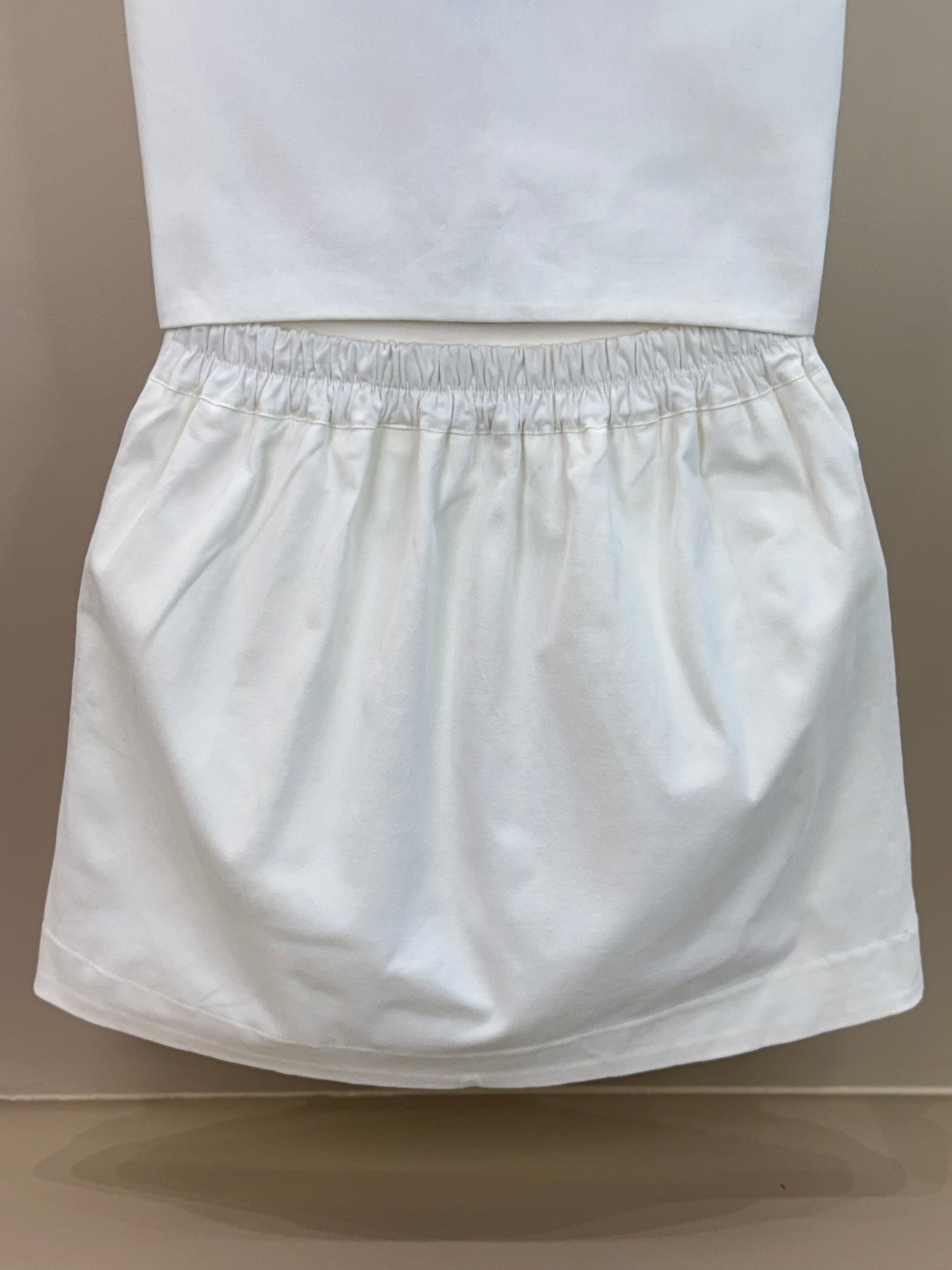 Conjunto Teen Colete de Sarja Strass e Saia-Shorts Teen Sarja Strass Off White - Two In