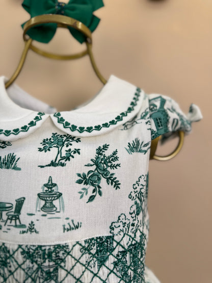 Vestido Infantil Linho Bordado Florais Verde - Petit Cherie