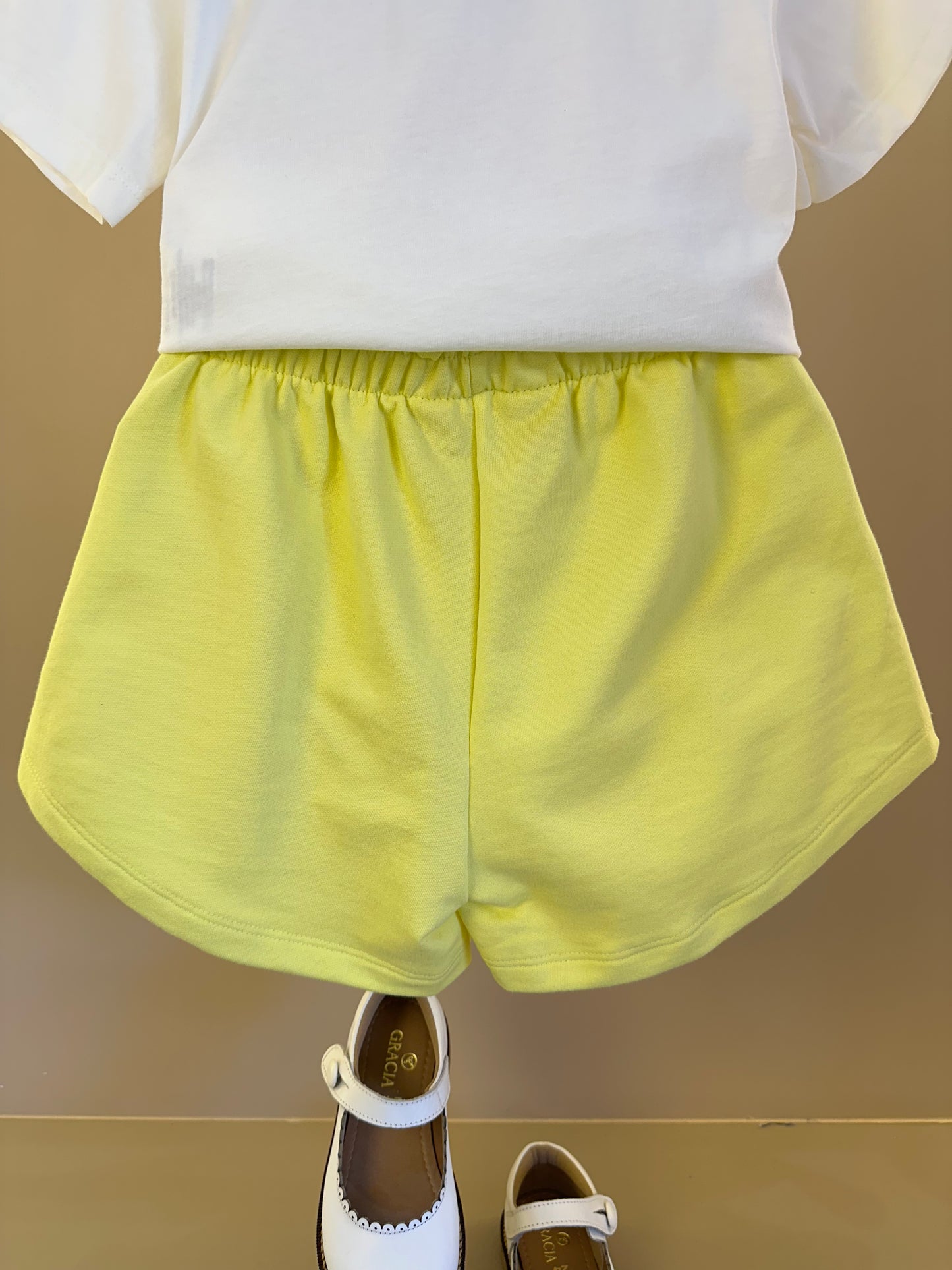 Conjunto Infantil Blusa Hello Kitty e Shorts Cós Elástico - Momi