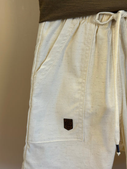 Conjunto Infantil Camiseta Marrom e Bermuda Sarja Off White - Little Johnny