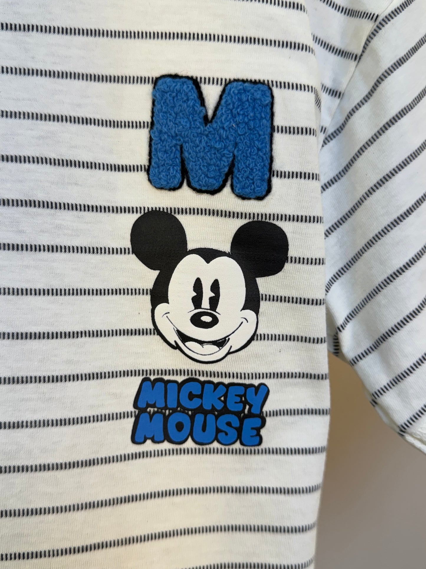 Conjunto Infantil Camiseta Listrada Mickey e Bermuda Sarja Preta - Youccie