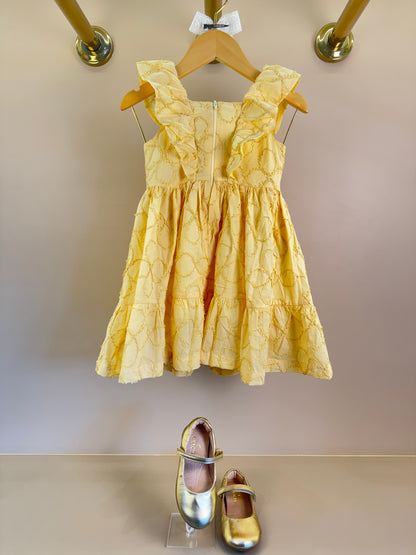 Vestido Infantil Amarelo Bordado de Flores 3D e Laço Com Libélula Metálica - Gabriela Aquarela