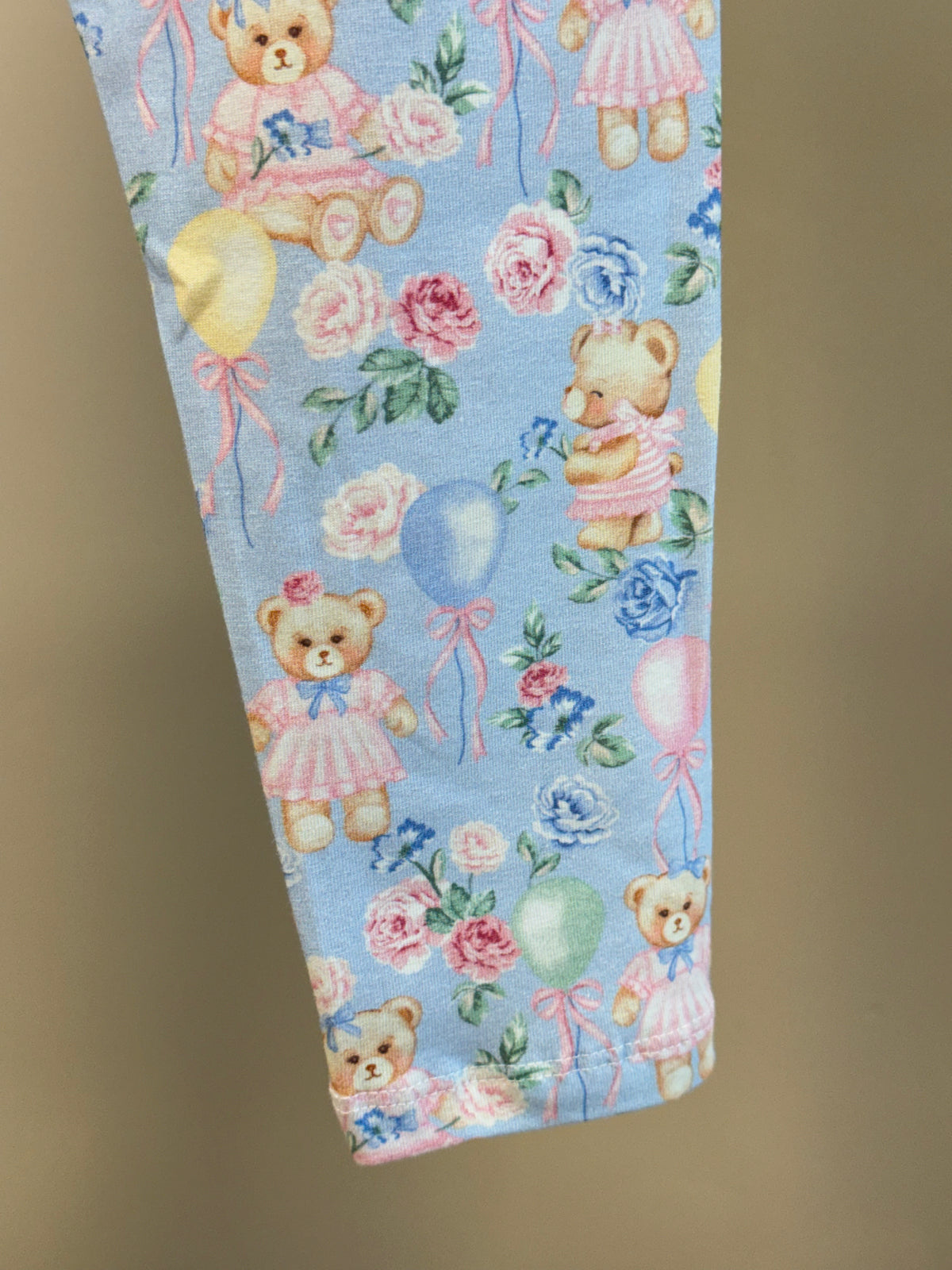 Conjunto Infantil Blusa Mangas Babadinho Em Tule e Calça Legging Estampa Ursinhas - Petit Cherie