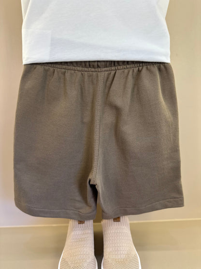 Conjunto Infantil Camisa Off White e Bermuda Marrom - Little Johnny