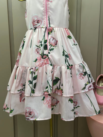 Vestido Infantil Algodão Rodado Floral Rosa Bordado Manual e Strass Rosa - Luluzinha