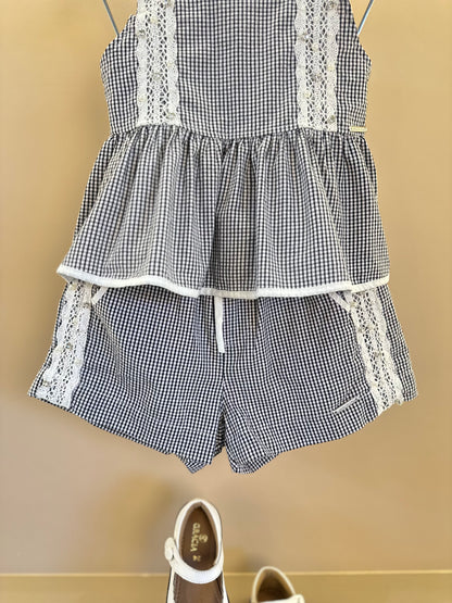 Conjunto Infantil Algodão Blusa Xadrez Renda Bordada e Shorts Xadrez Bordado e Renda - Pituchinhus