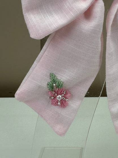 Laço Infantil Mariana Rosa Tecido Algodão Flores Bordadas - Roana