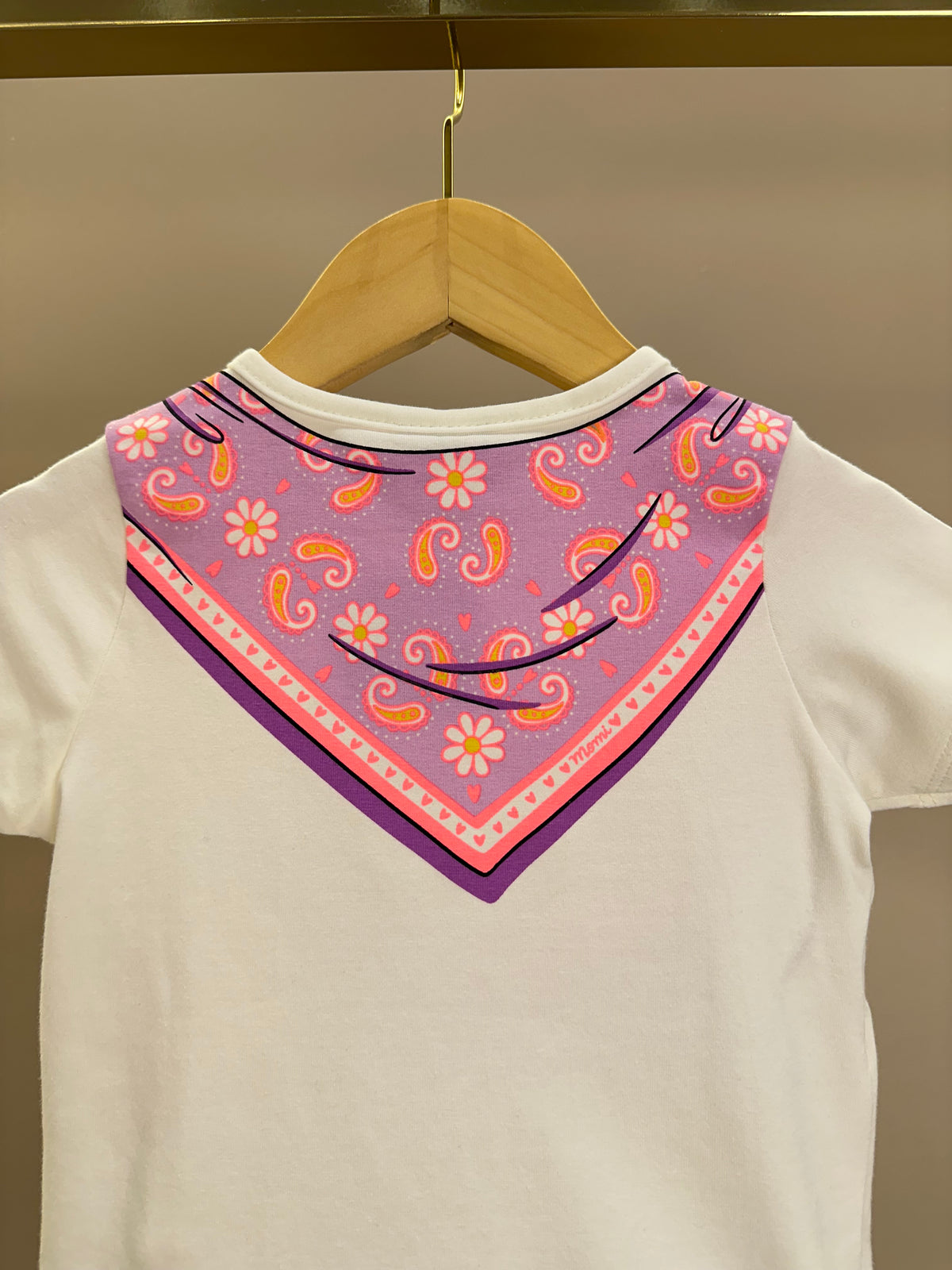 Conjunto Infantil Blusa Lenço Estampado Amarrado Na Gola e Calça Jeans Wide Leg Cós Alto Com Elástico - Momi