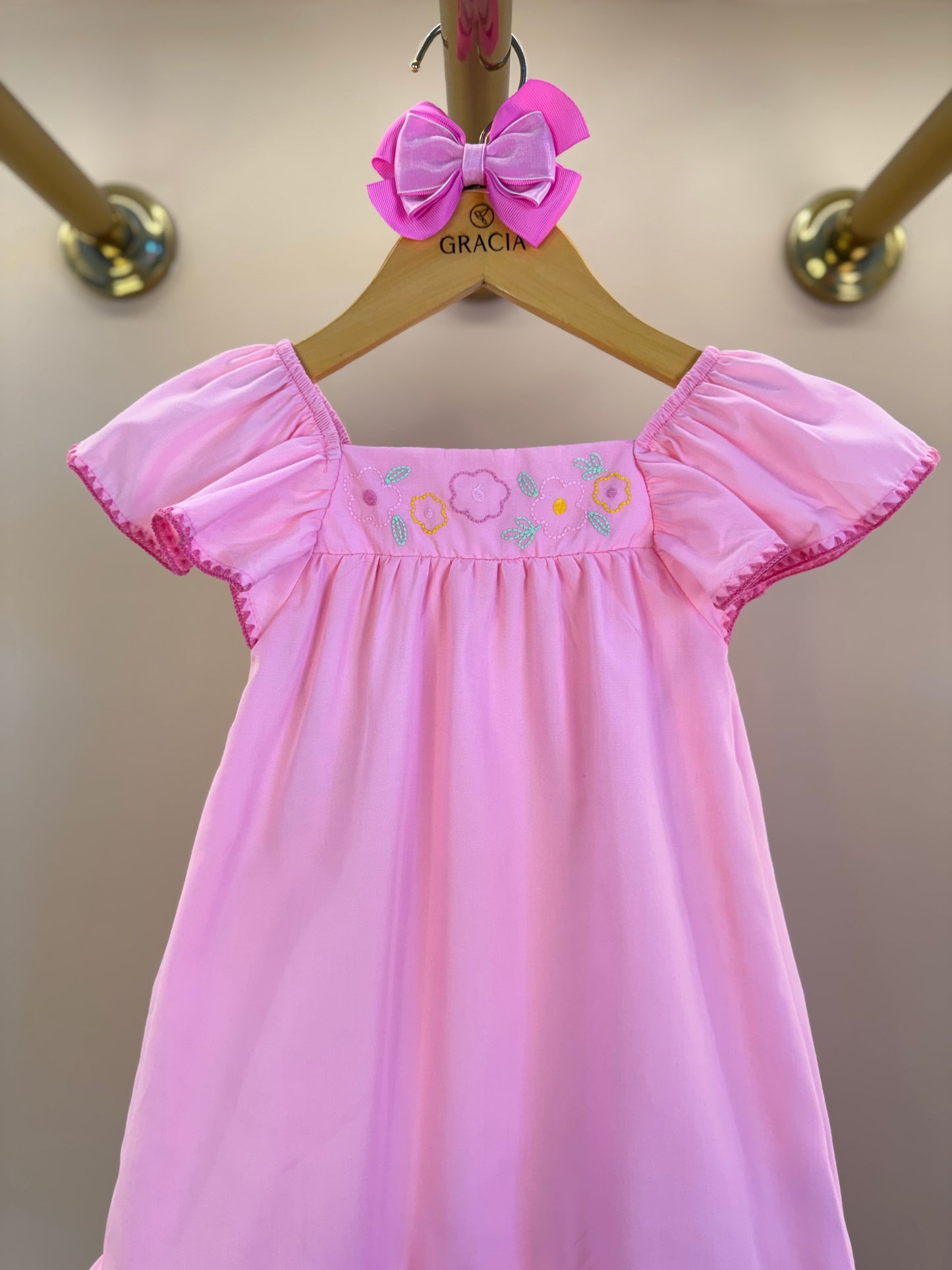 Vestido Infantil Amplo Rosa Bordadinhos Flores Busto - Mon Sucré