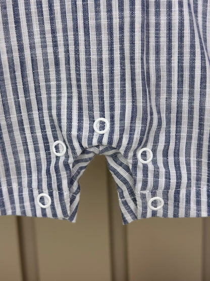 Romper Bebê Camisaria Algodão Cambraia e Fio Tinto Gola e Lapela Marinho - Um Mais Um
