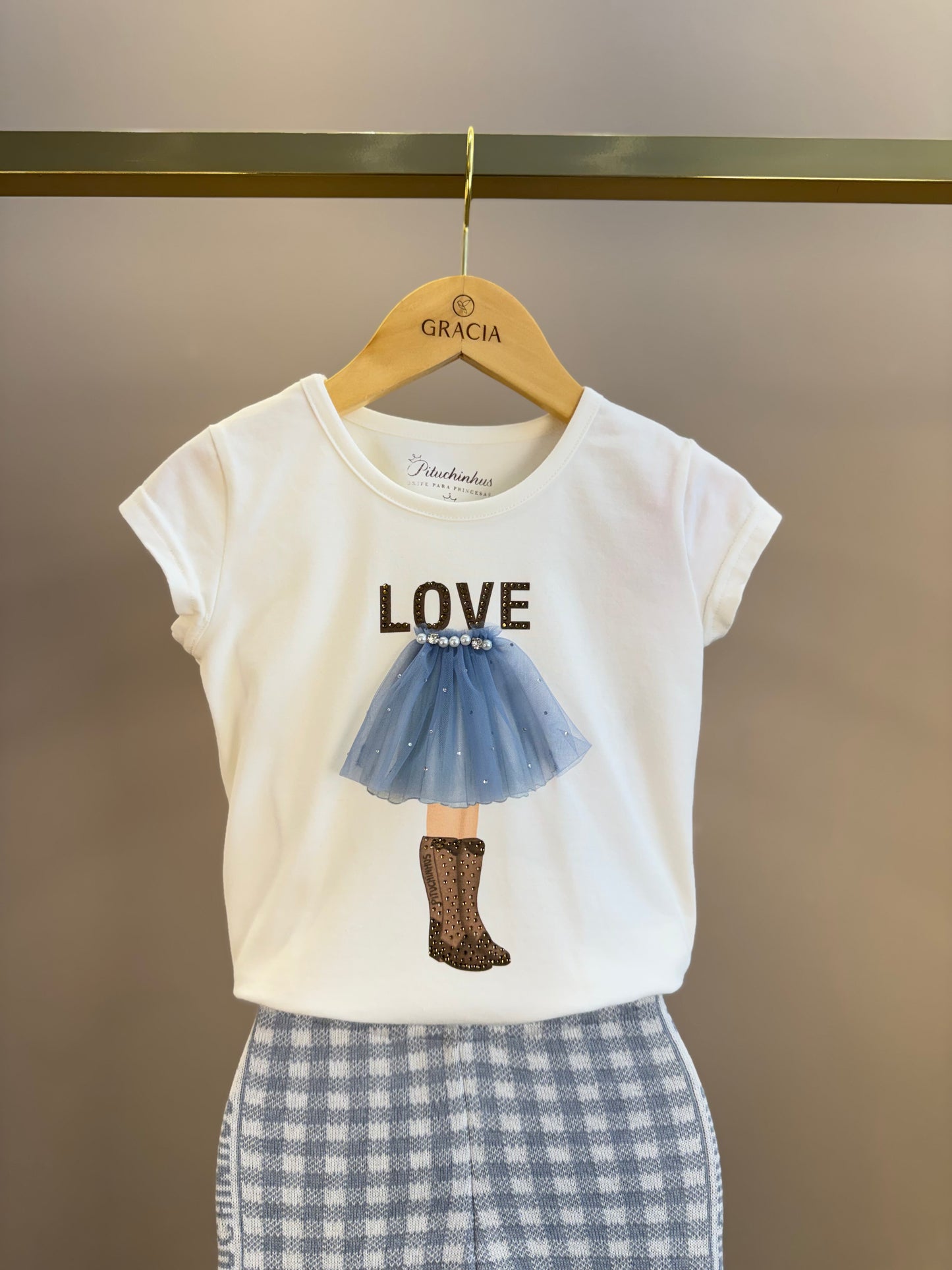 Conjunto Infantil Blusa Off White Love Tule e Legging Tricot Xadrez Azul - Pituchinhus
